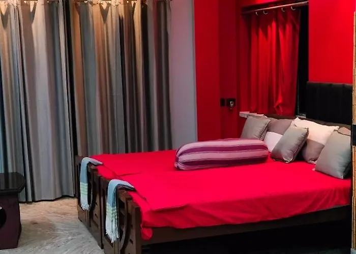 Nidhivan Homestay